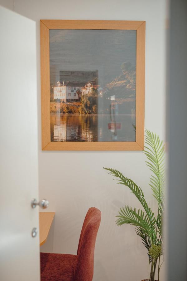 River Eyes At Porto Apartments מראה חיצוני תמונה