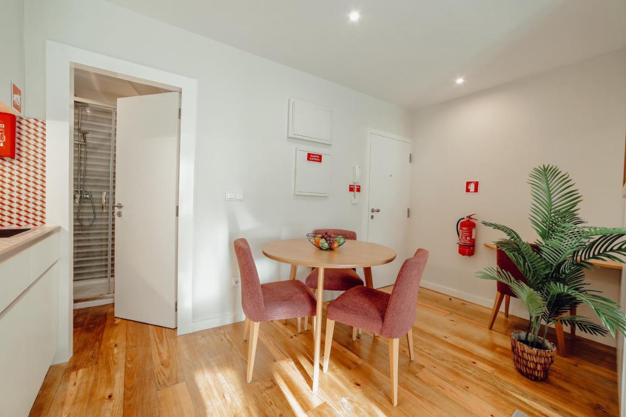River Eyes At Porto Apartments מראה חיצוני תמונה